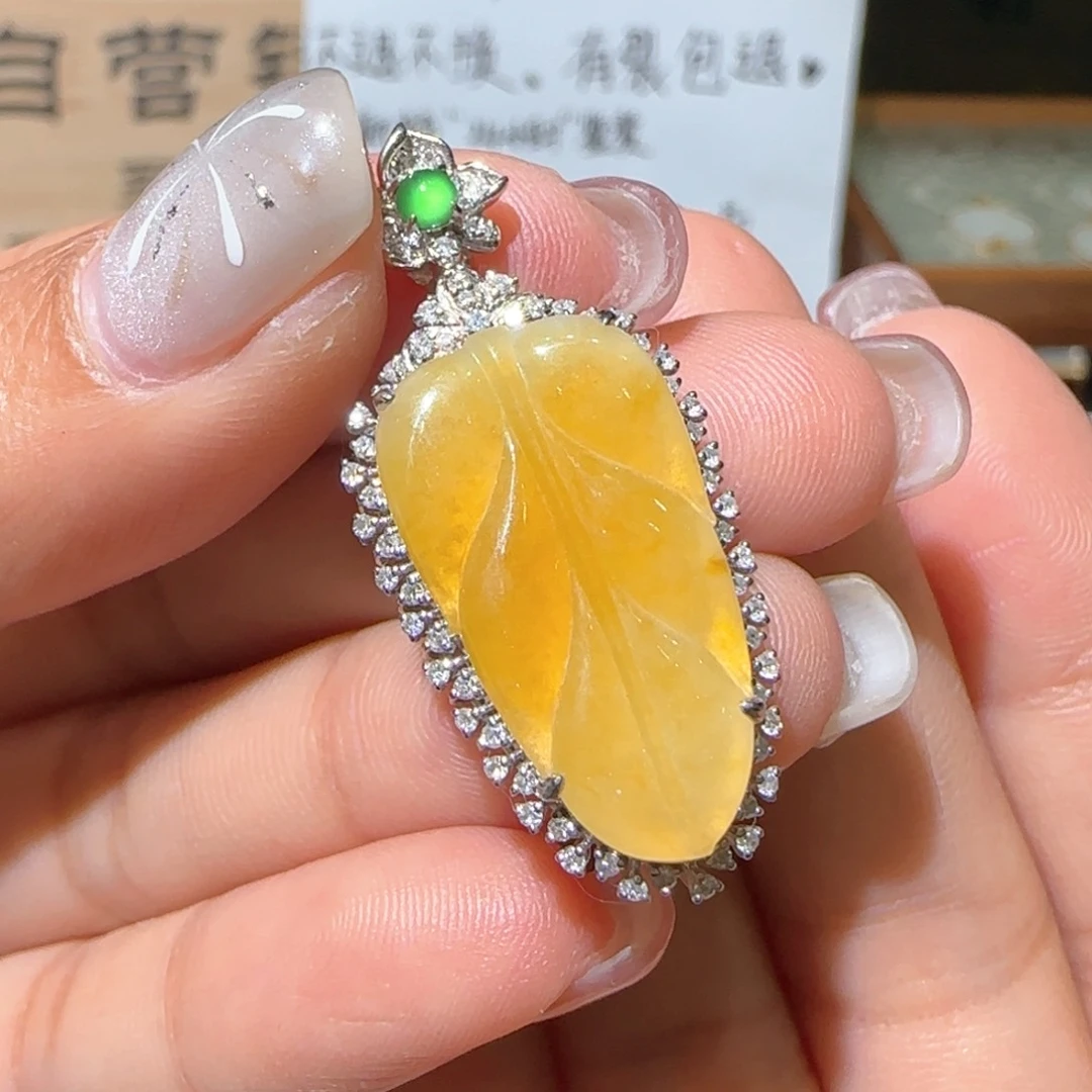 【闪购商品】翡翠颈饰18K金镶嵌缅甸