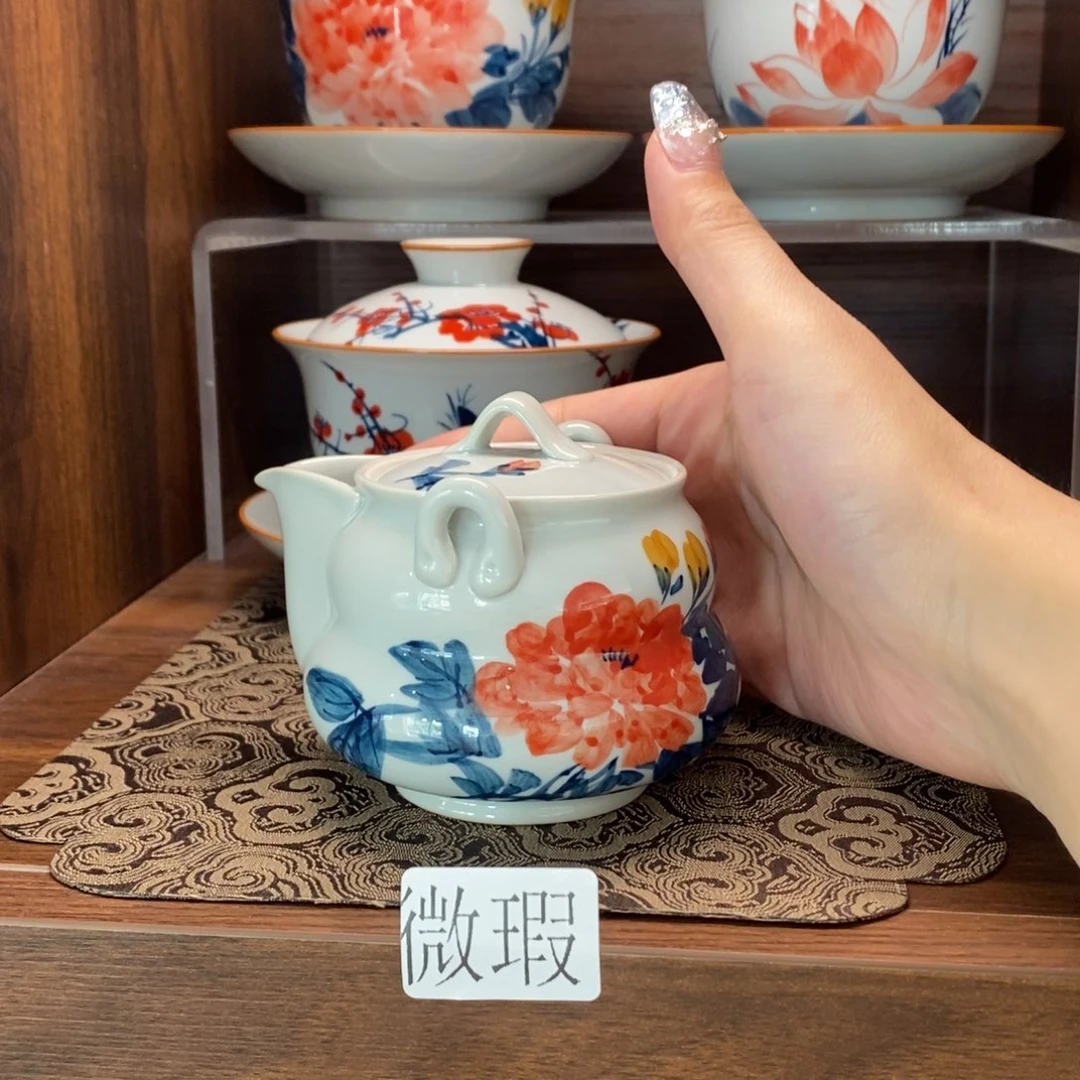 釉下手绘茶具微瑕手工绘制