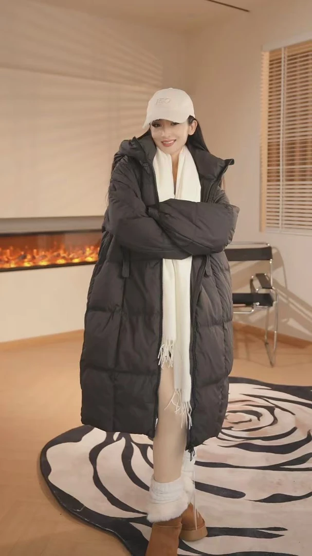 2024百搭新款纯色时尚白鸭绒保暖三防大被子长款冬季羽绒服女