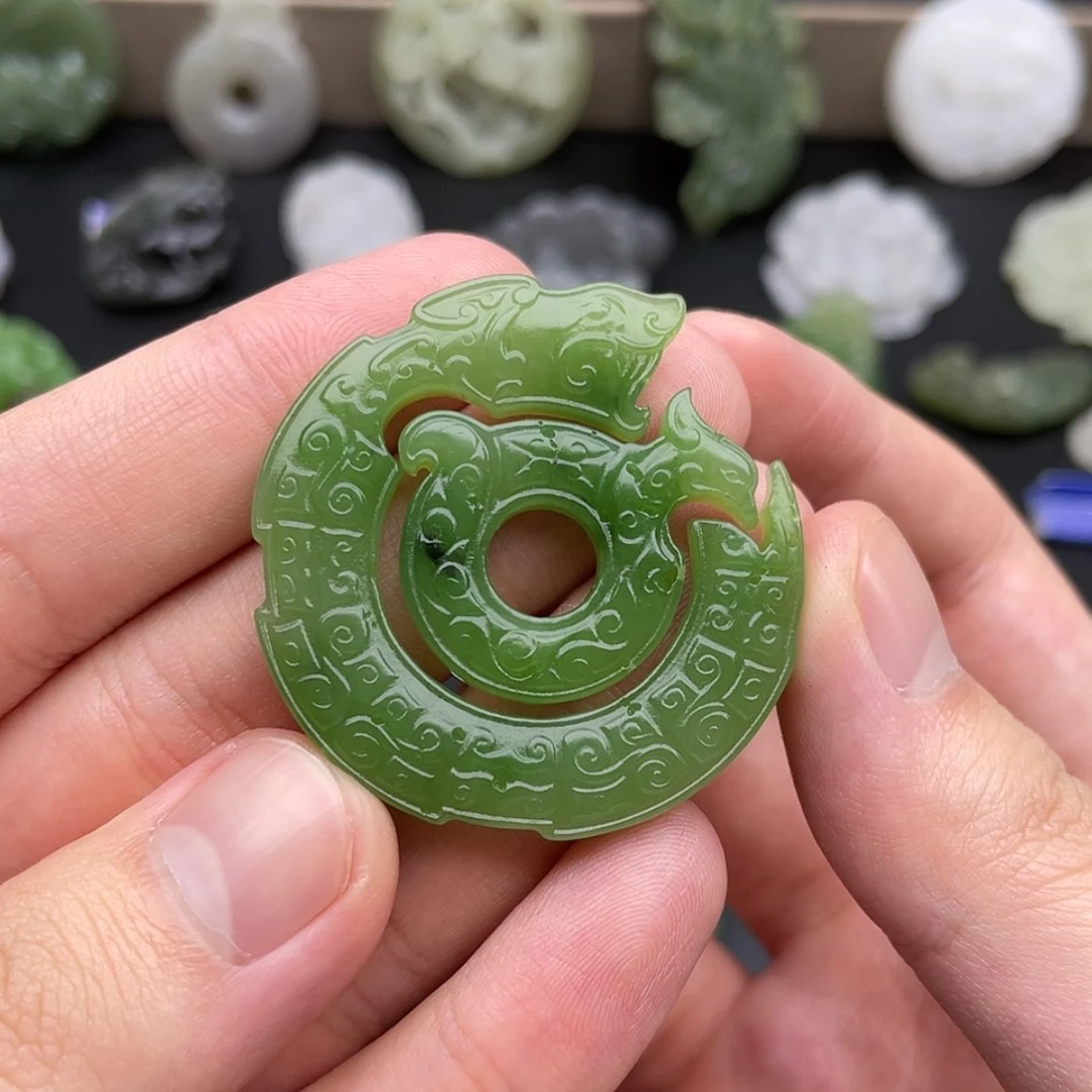 【闪购商品】颈饰未镶嵌和田玉