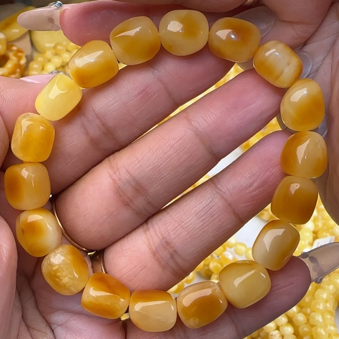 蜜蜡未镶嵌手链鸡油黄随型手串