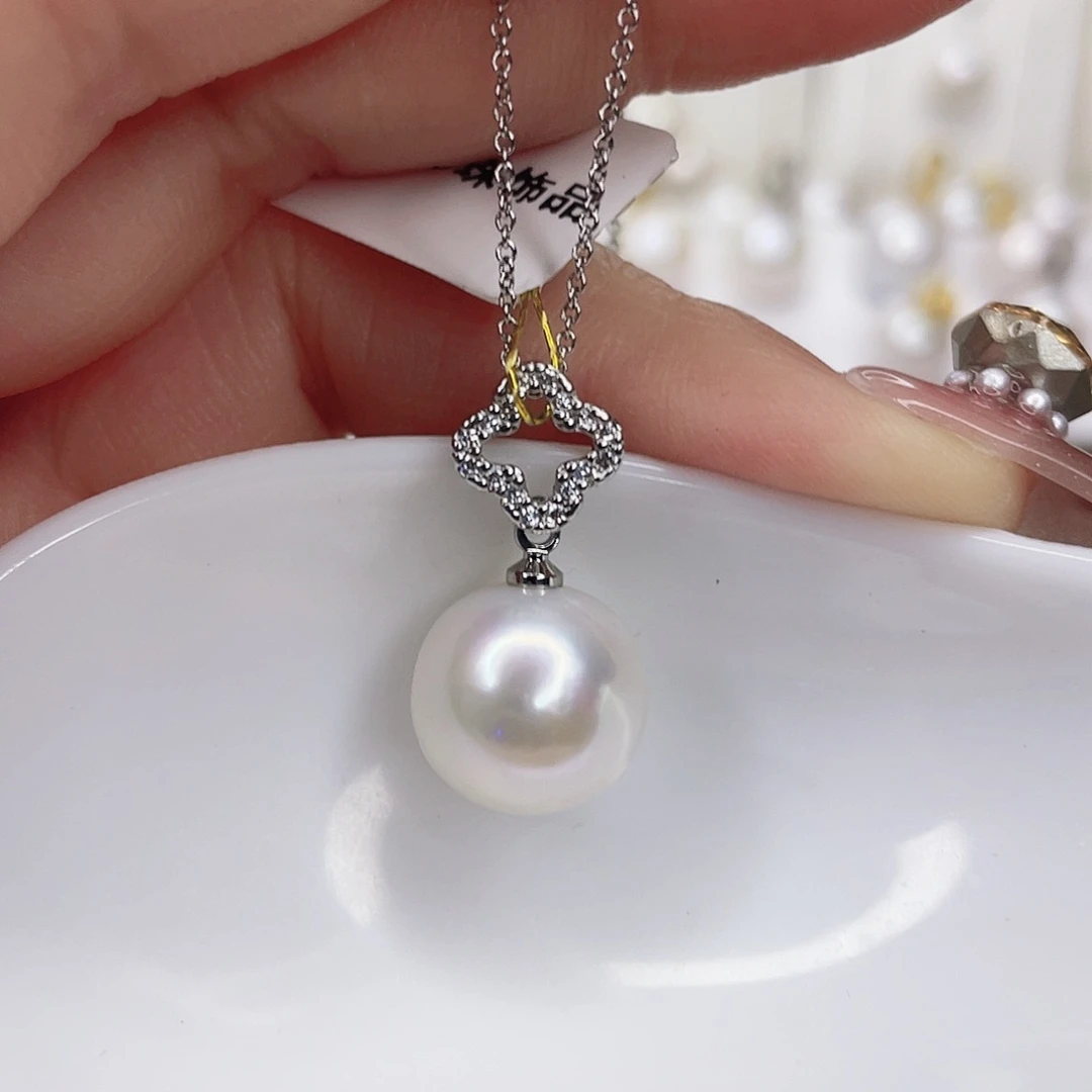 淡水珍珠吊坠(赠链)未镶嵌