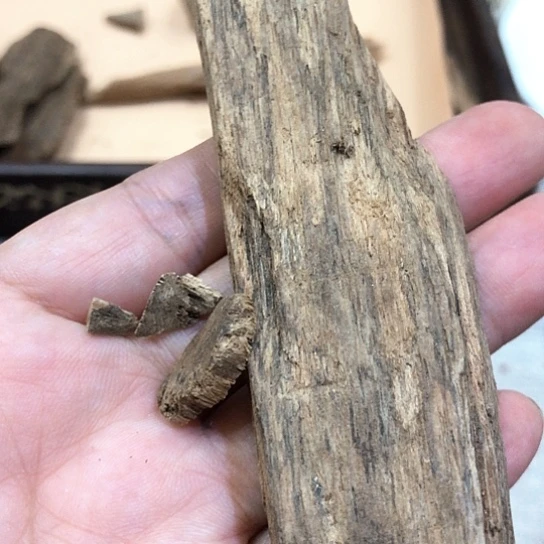 沉香摆件玉****媒沉香摆件