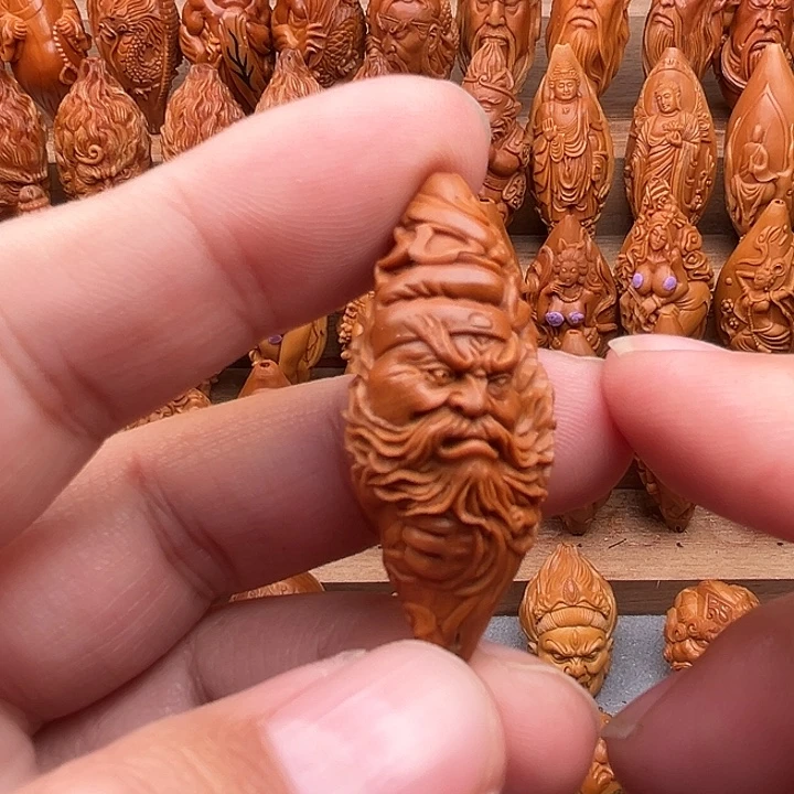 橄榄核吊坠18中逵