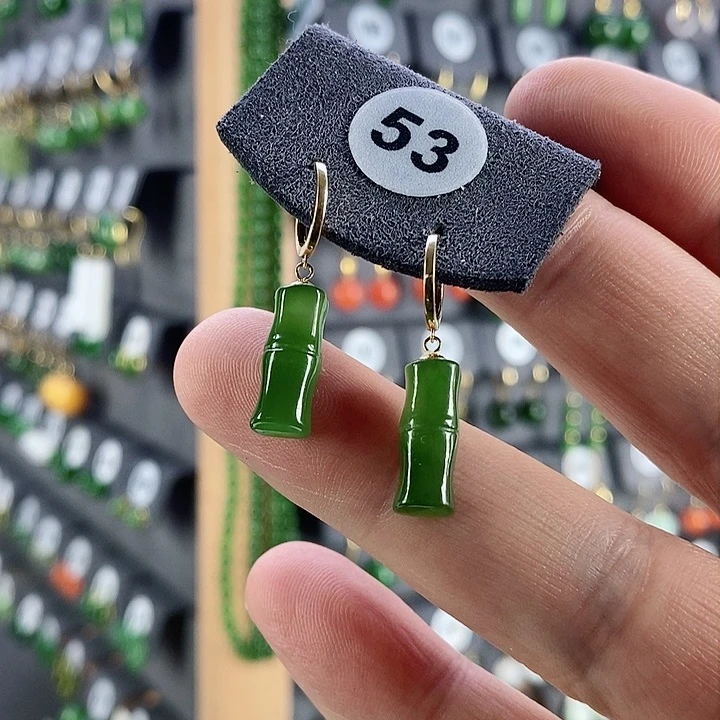 和田玉耳饰18K金镶嵌忘**i