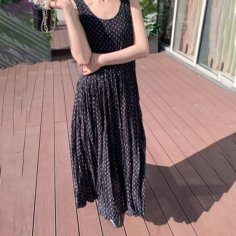 甜辣复古无袖背心碎花连衣裙女5266-8796