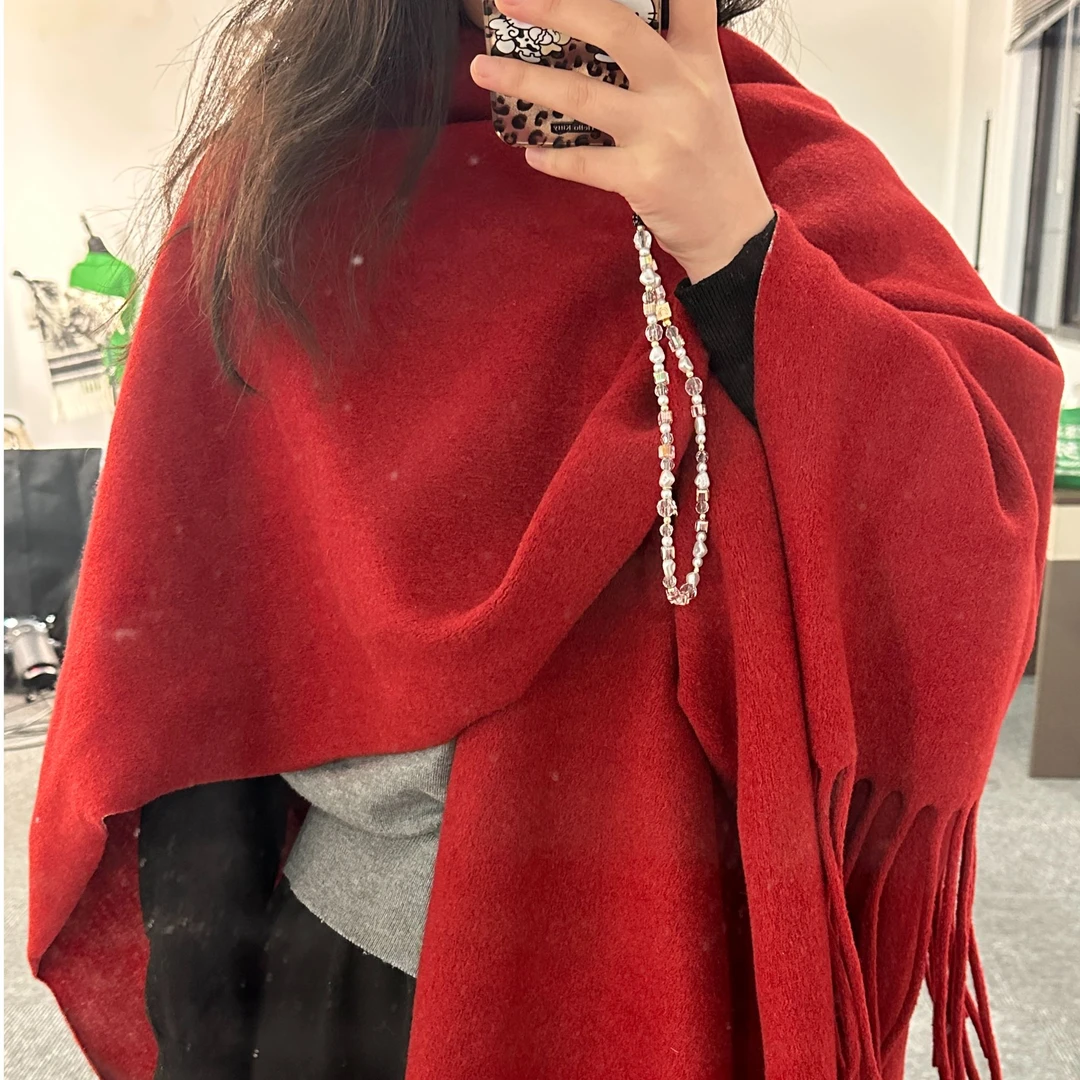 【斐洛绮】女士披肩冬季时尚英伦复古百搭长款民族风冬保暖红色高档