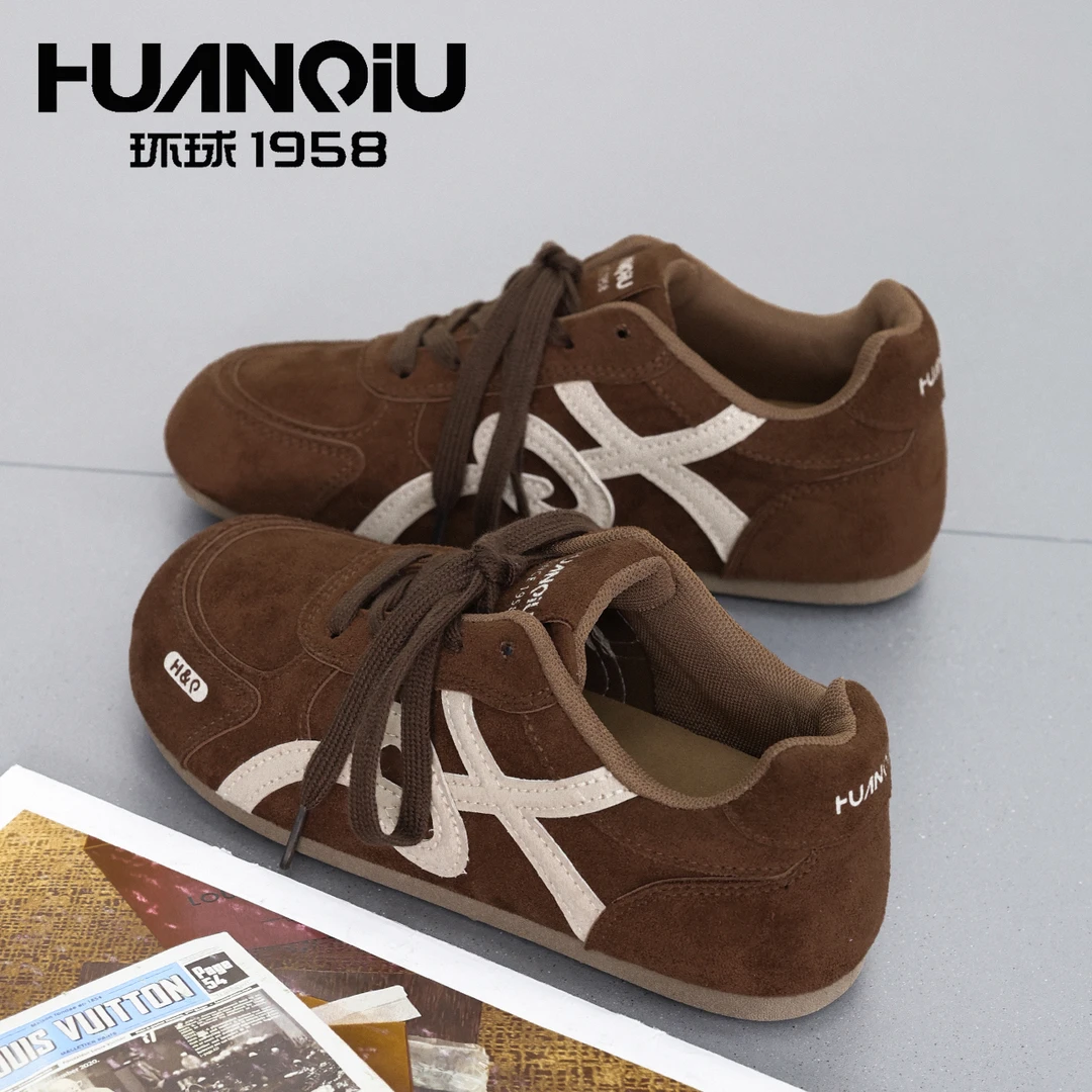 环球2025新款时尚百搭板鞋复古通勤运动休闲鞋韩系潮流德训鞋女款