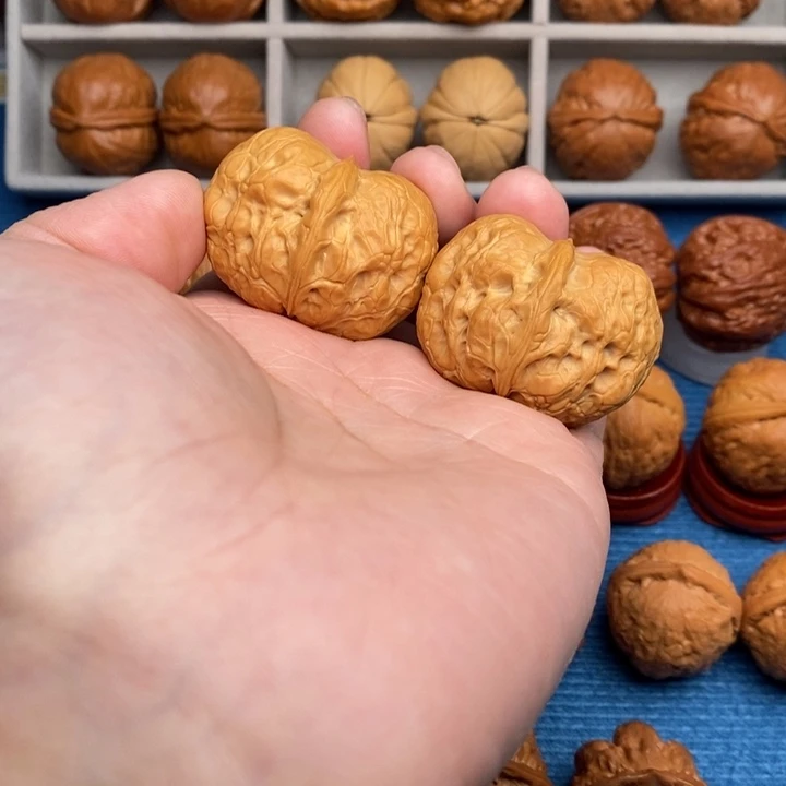 把件文玩核桃香妃元宝