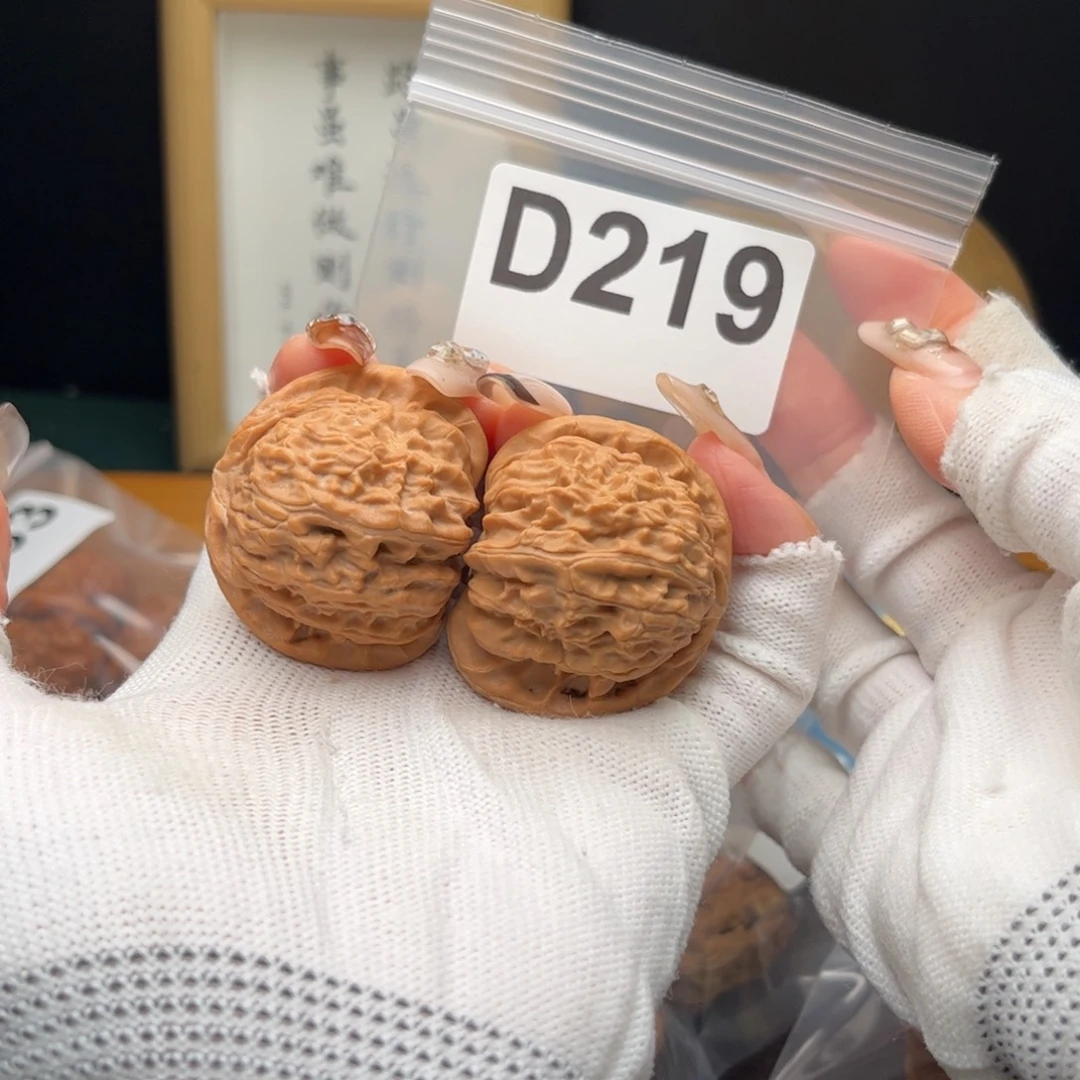 把件文玩核桃40白狮子d219