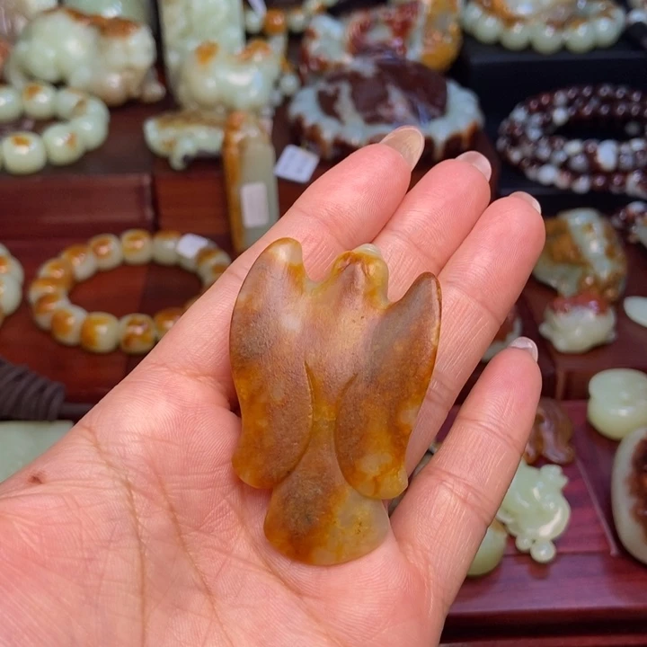 岫岩河磨玉（透闪石质玉）未镶嵌挂件