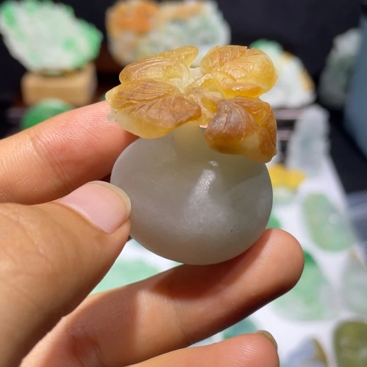 未镶嵌定制翡翠缅甸翡翠黄翡挂件