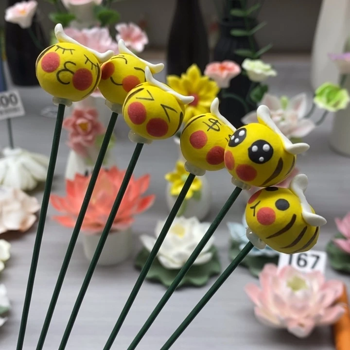 陶瓷陶瓷材料1只小蜜蜂