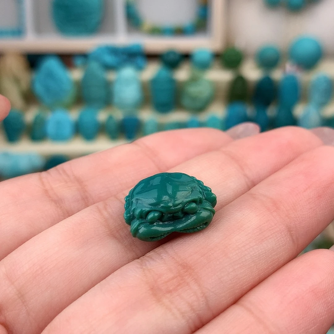 未镶嵌绿松石珠宝奇石