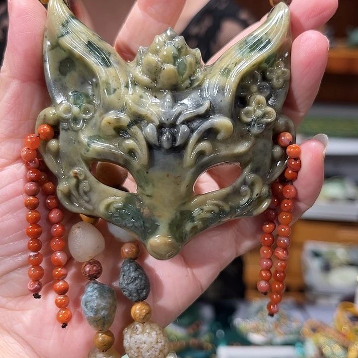 未镶嵌岫玉毛衣链