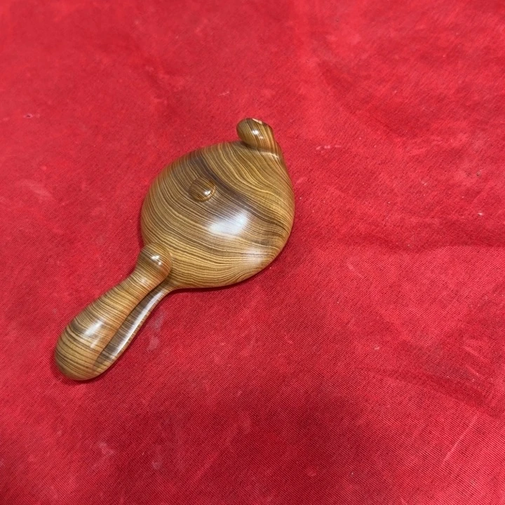 侯***哥香榧木工艺品摆件精选