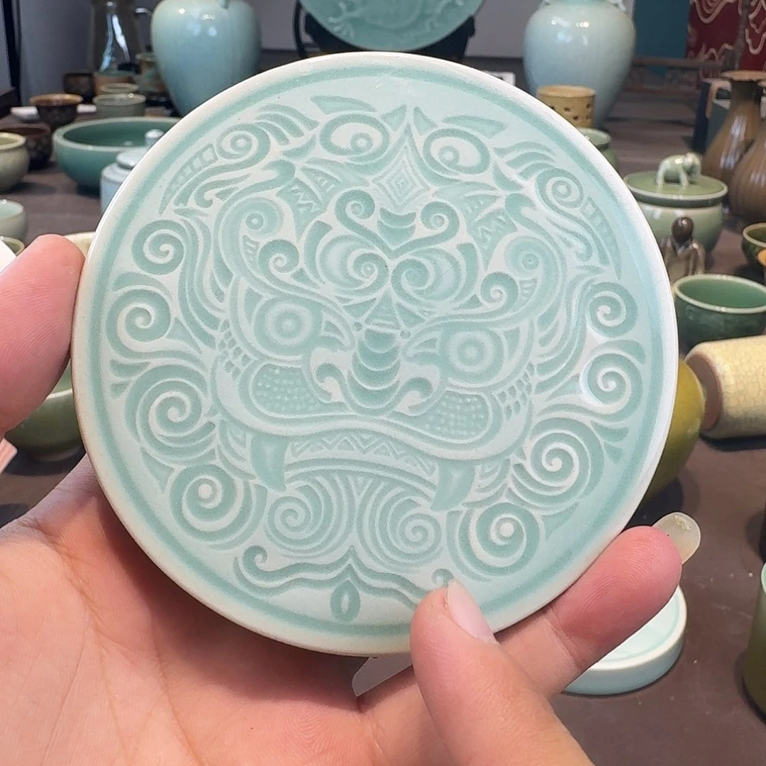 龙泉青瓷茶具微瑕