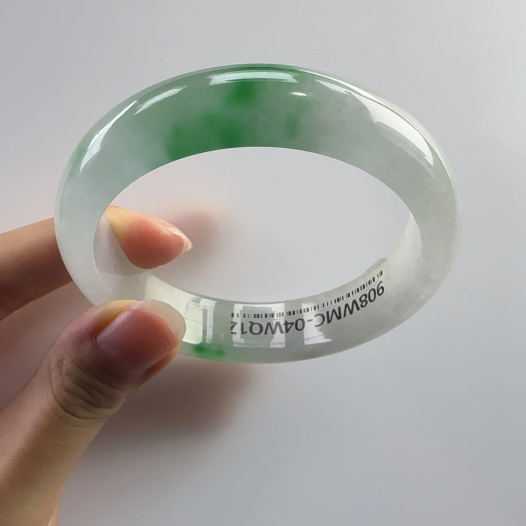 阿***.非金属飘绿花宽版