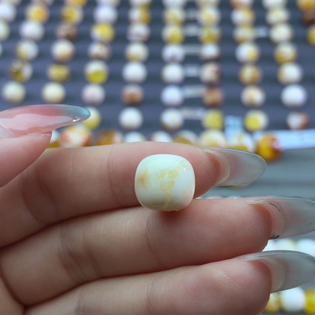 琥珀未镶嵌裸石蜜蜡12