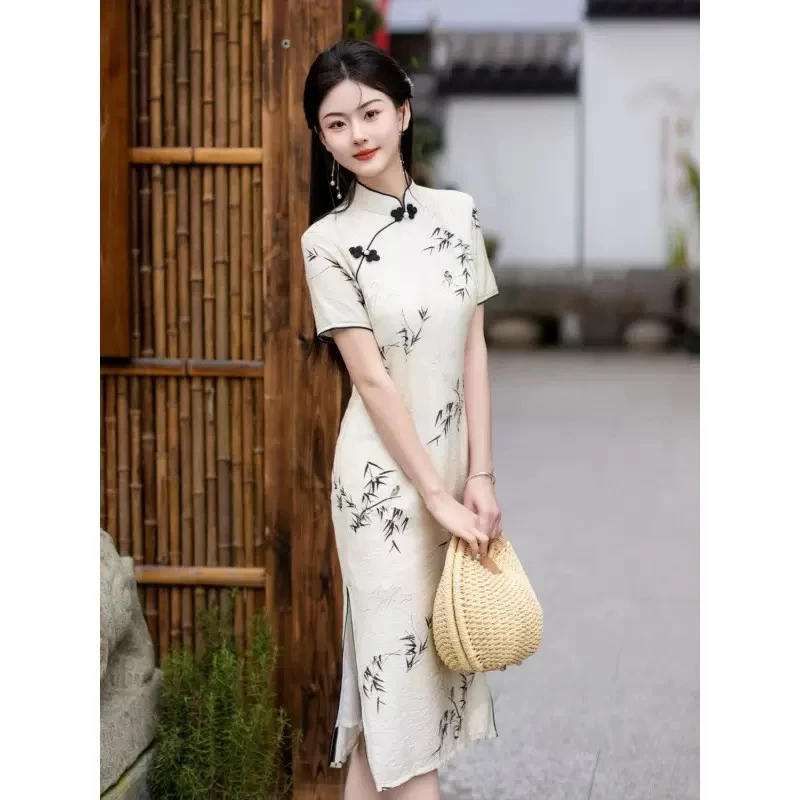 9025 米白色 三耳扣 【黑竹】 旗袍