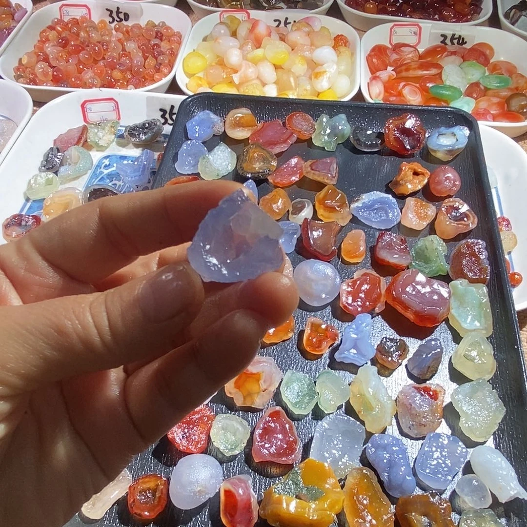 玛瑙/玉髓合金珠宝奇石