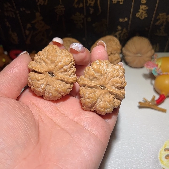 文玩核桃蛤蟆头39