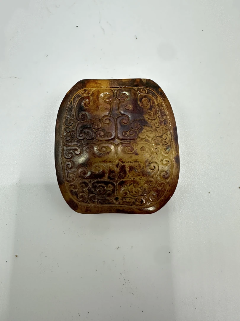 玉龟壳小挂件一个老玉