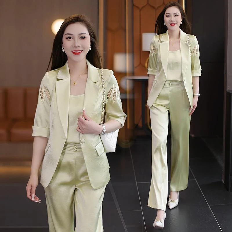 时尚小西装套装女2025春夏新款洋气显瘦西服外套吊带阔腿裤三件套