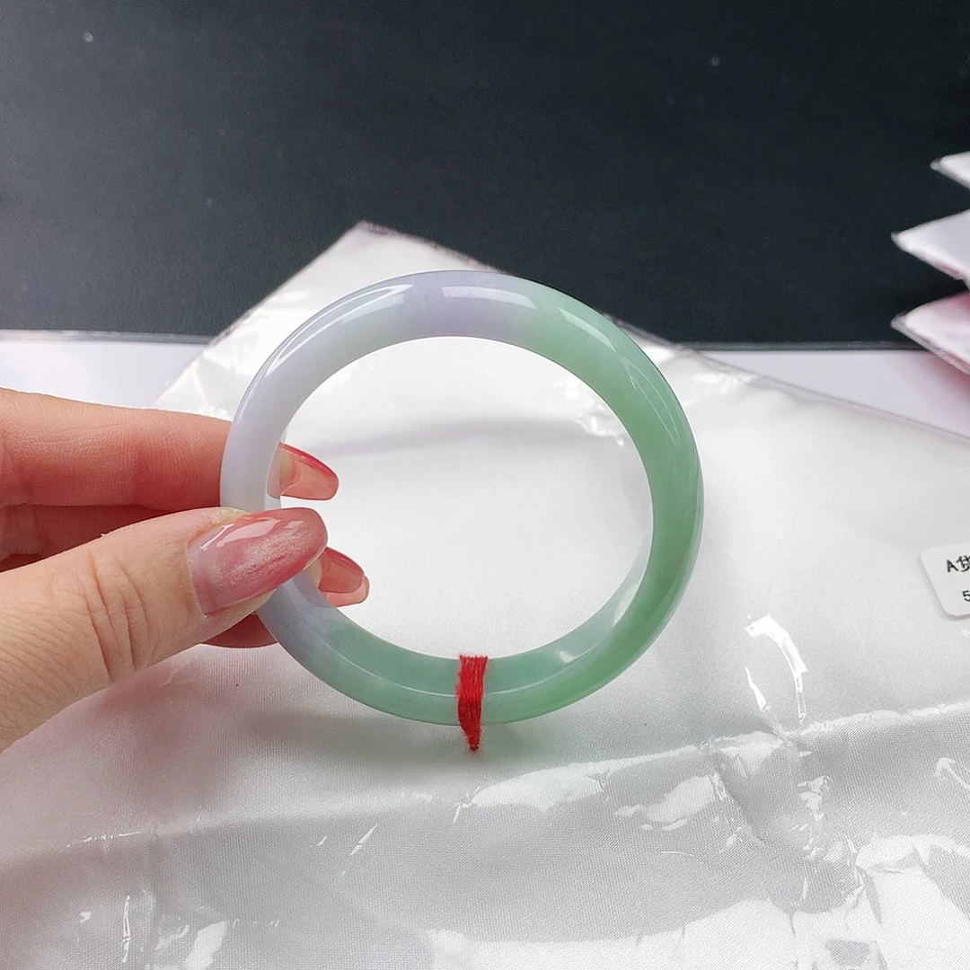 翡翠手镯未镶嵌翡翠731