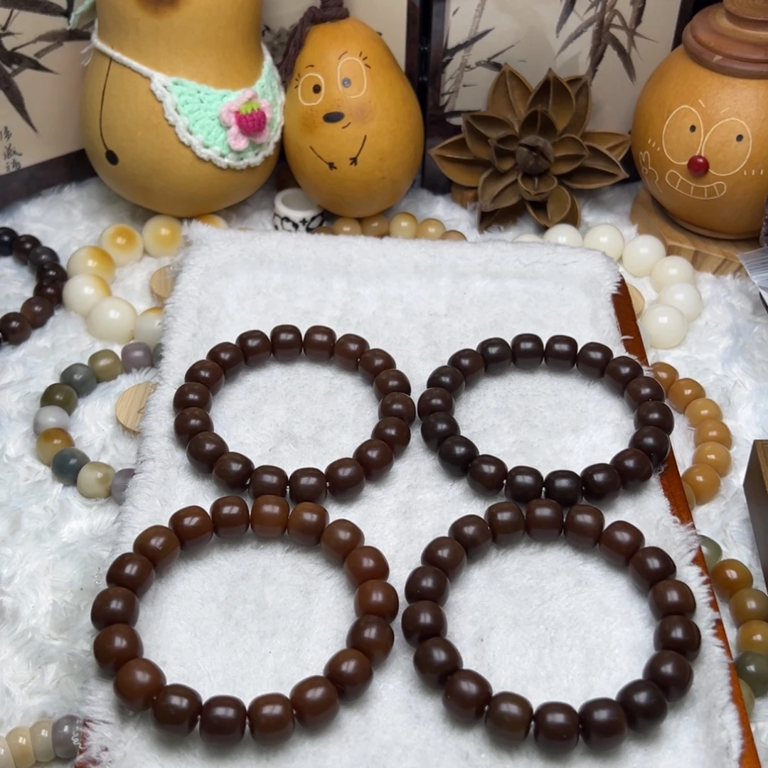 吊坠菩提根/象牙果棕凝香卡14