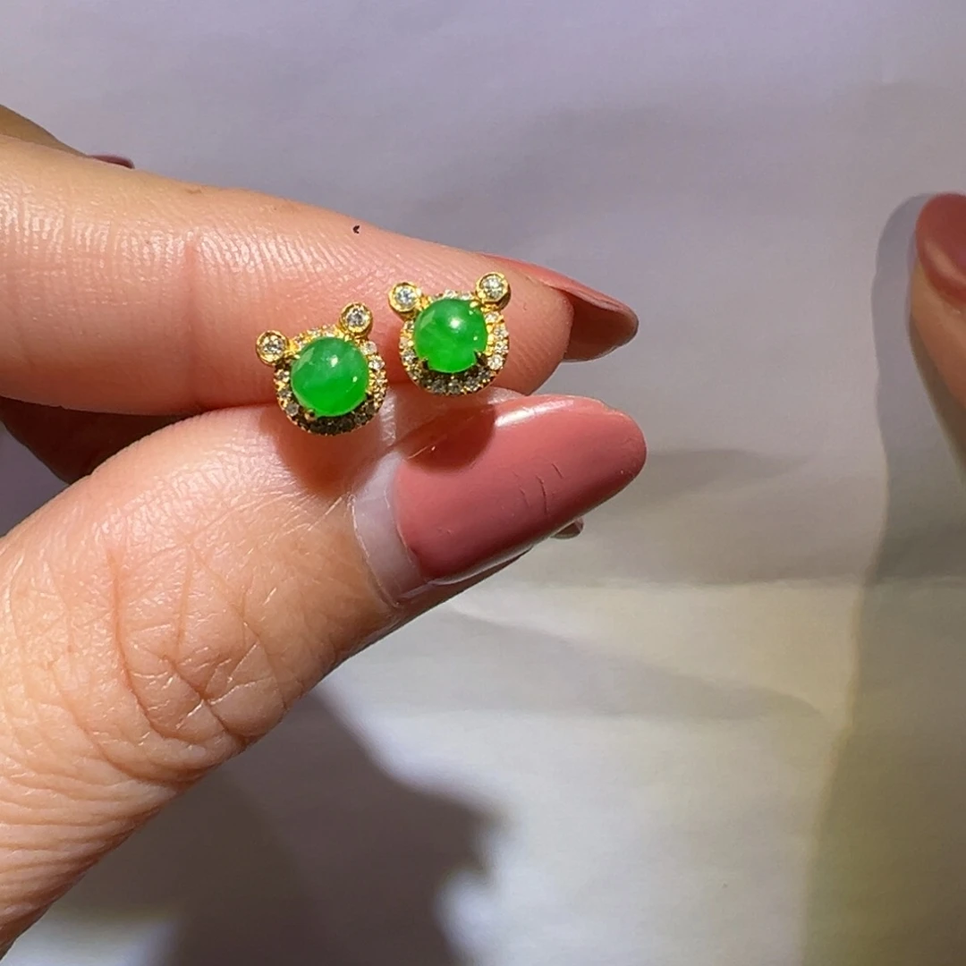 翡翠颈饰18K金镶嵌耳钉