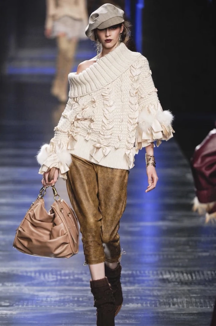 红姐家000一050编码时尚百搭上衣