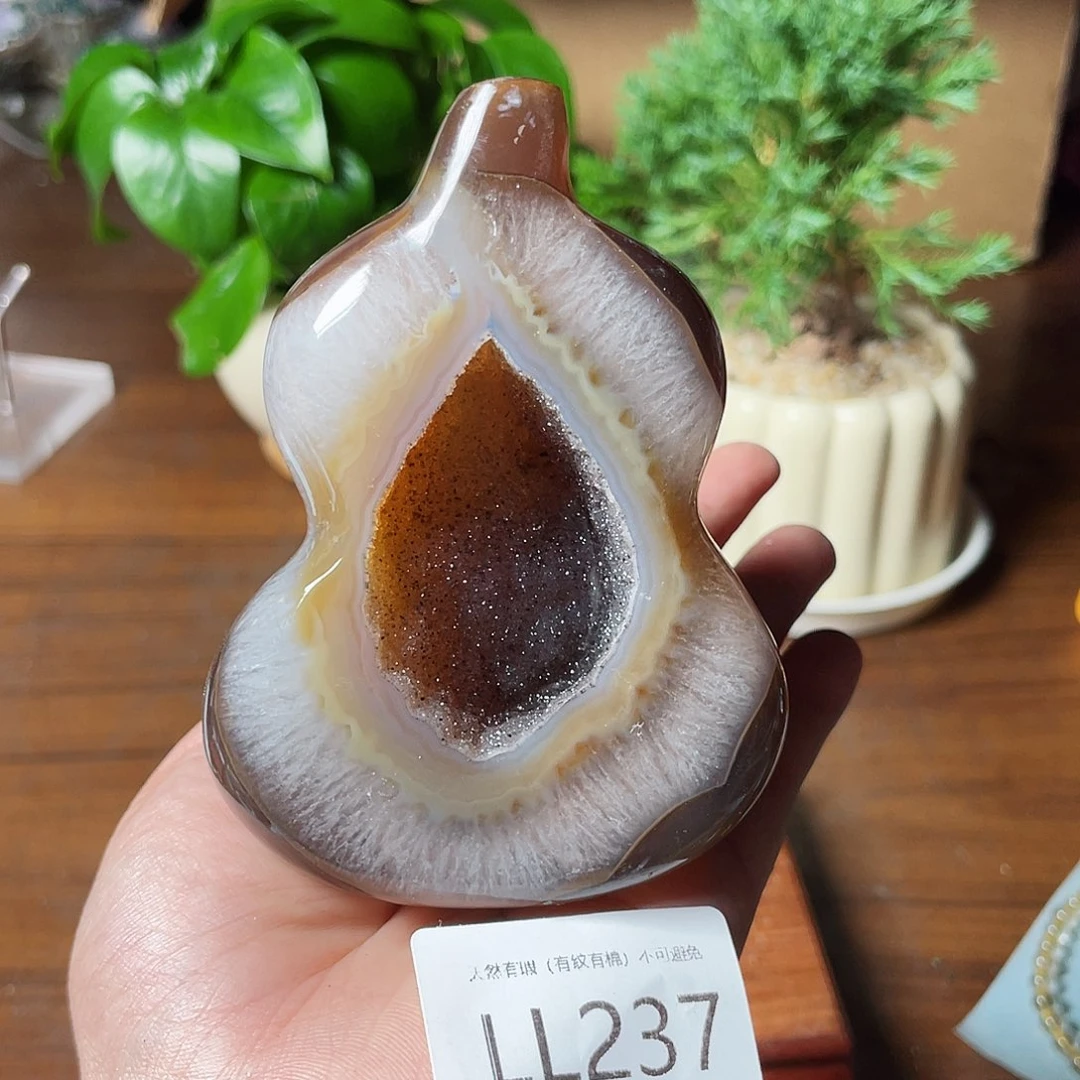 未镶嵌大型摆件（非配饰）水晶