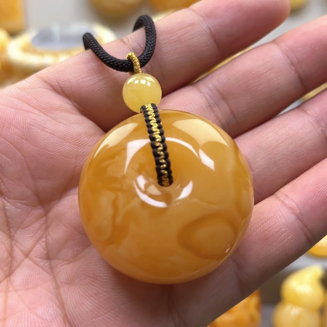 琥珀颈饰未镶嵌吊坠