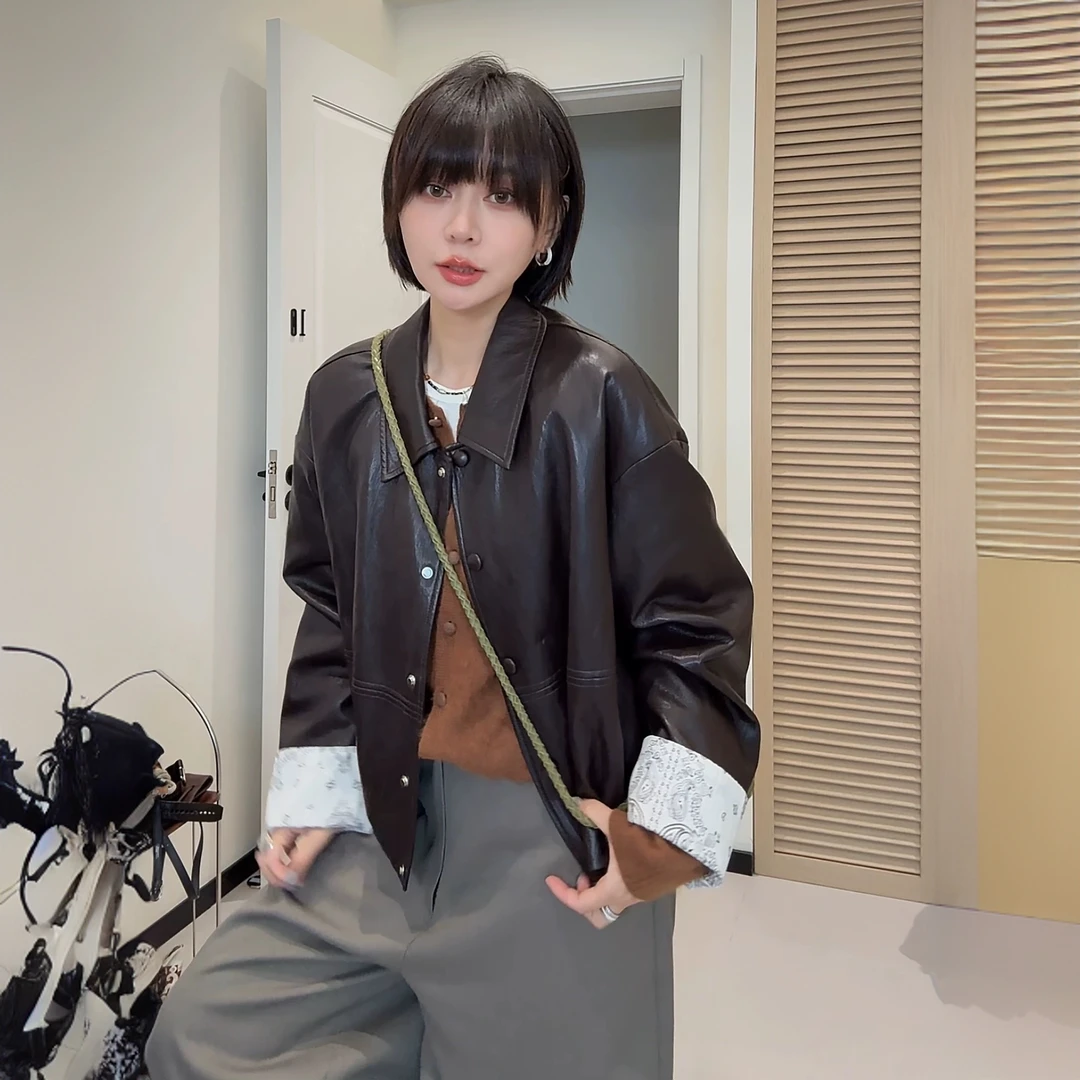 韩系短款软皮大码宽松PU时尚百搭设计师复古简约宽松女蛋白皮衣