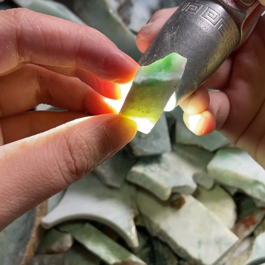 未镶嵌挂件翡翠天然翡翠