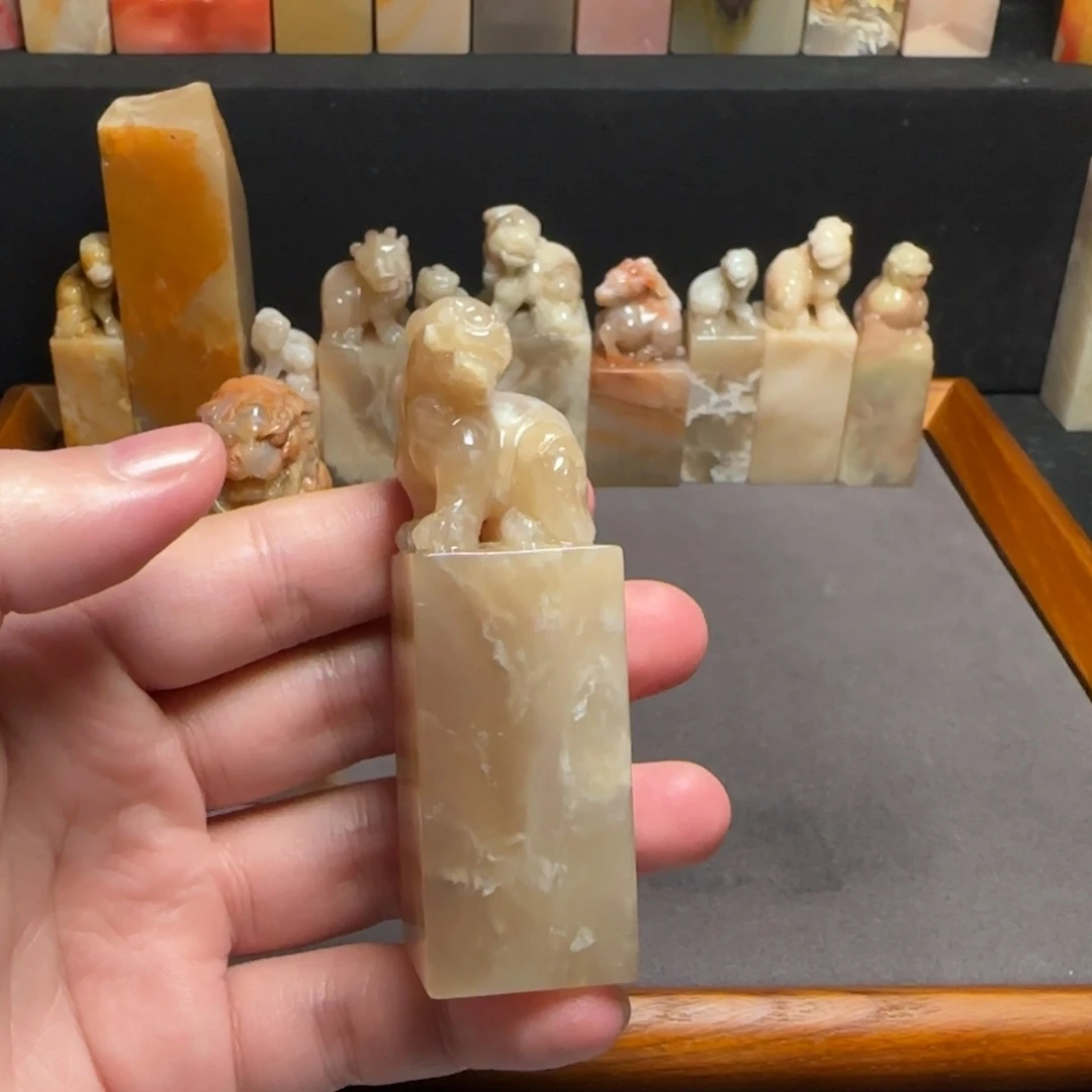 巴林石印石牛角冻2.4×7.9