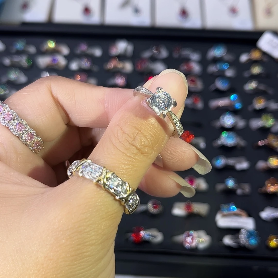 莫桑石非金属微镶牛头一卡-15