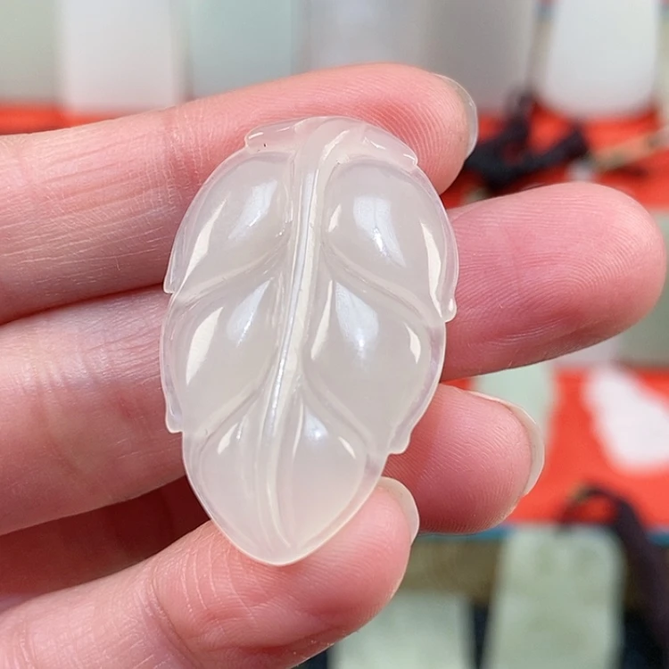 【闪购商品】颈饰未镶嵌和田玉