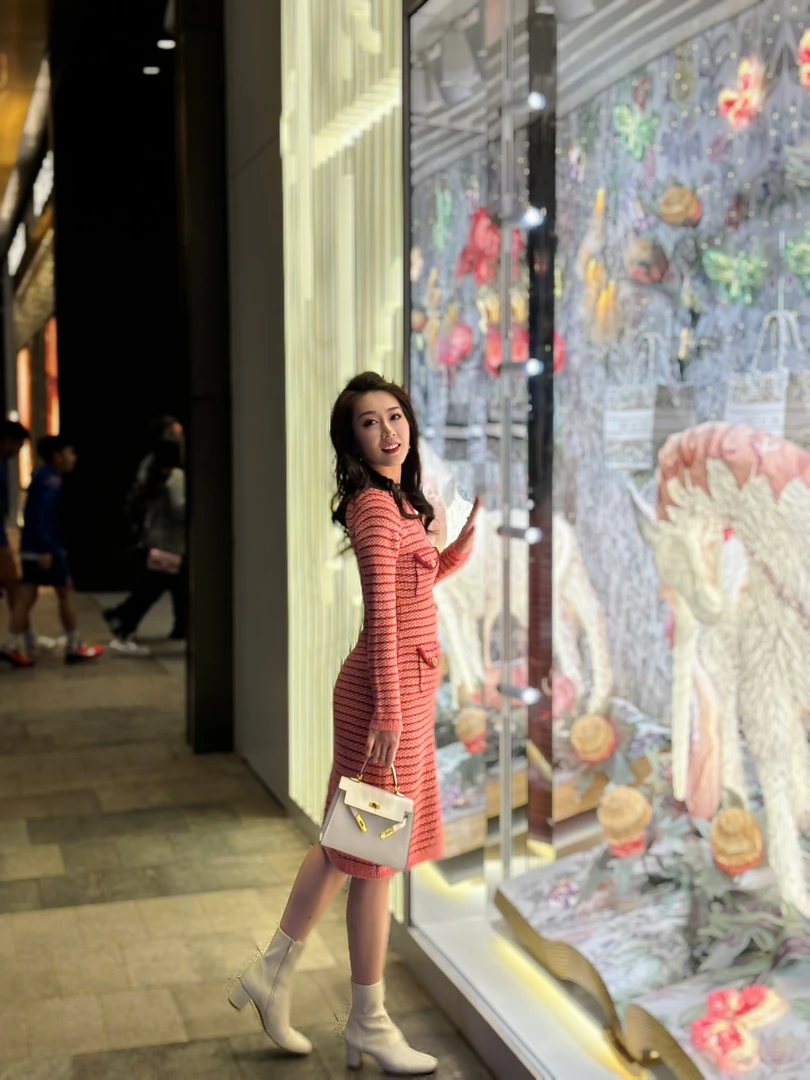 经典小香风针织连衣裙2025年新款高级感名媛气质女神范收腰长裙