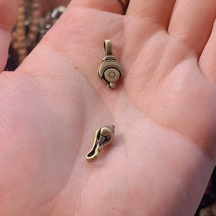 m**m福利精品黄铜卡子两个包邮