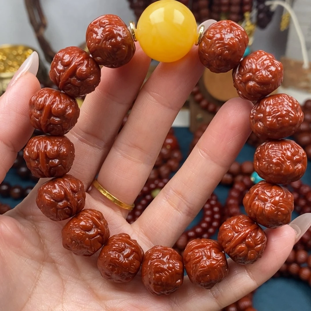 猴头核桃吊坠蟾王17+蜡