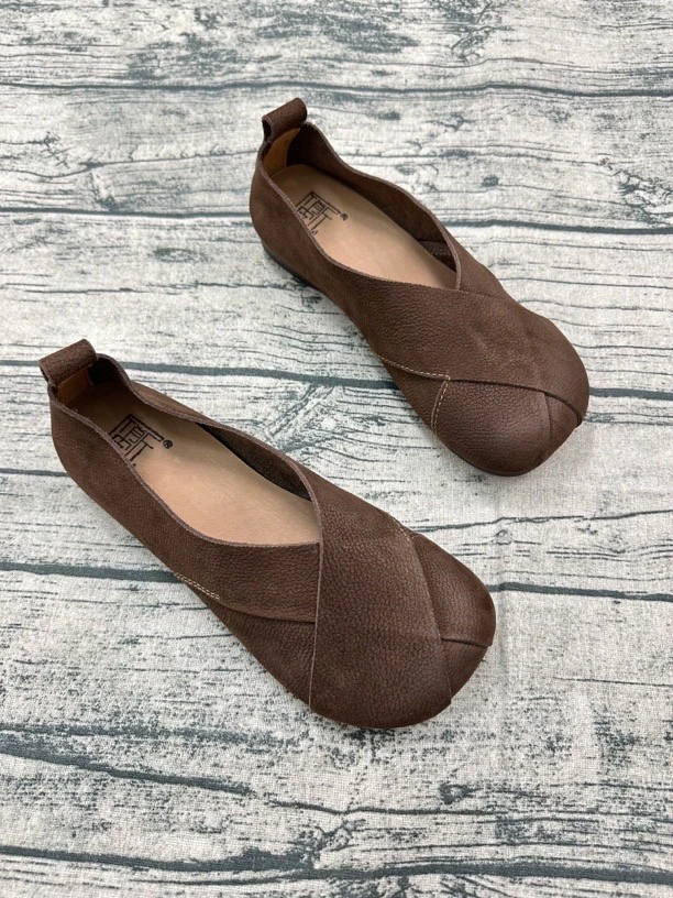 复古头层牛皮交叉拼接软底奶奶鞋