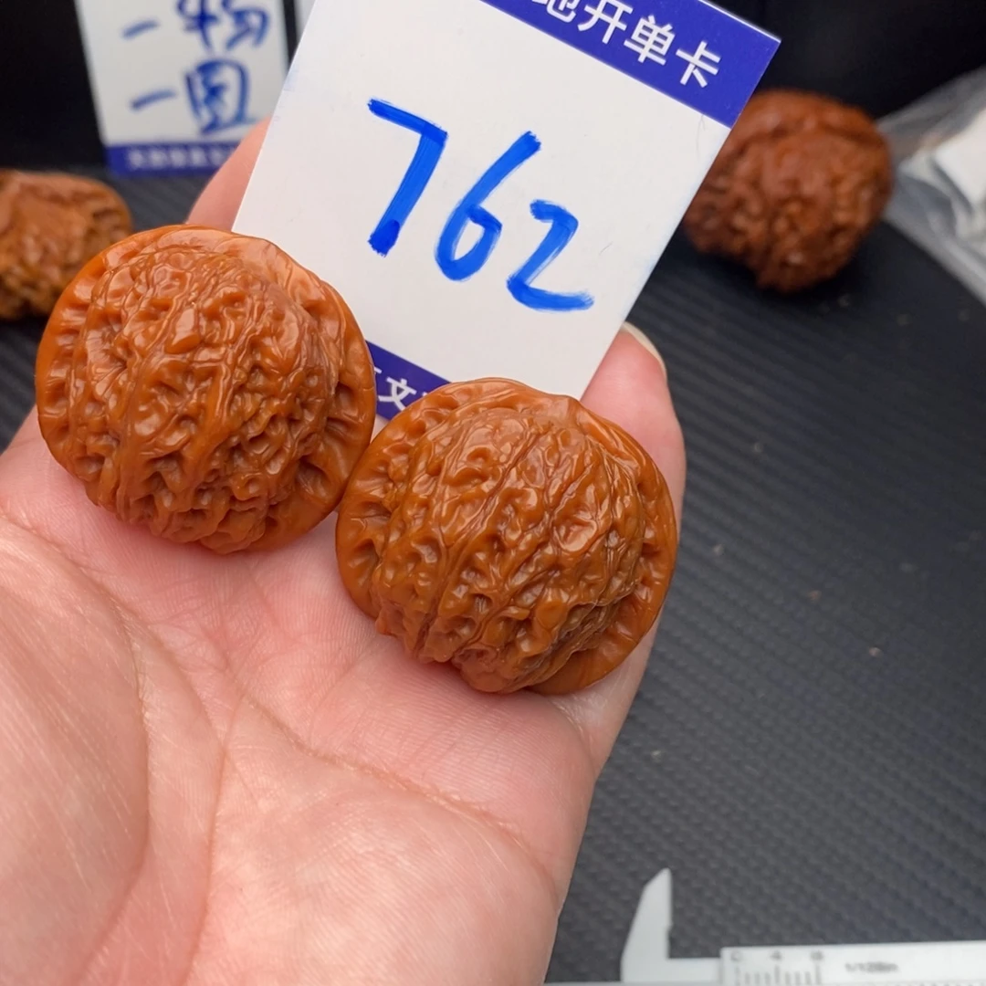 把件文玩核桃血麒麟37