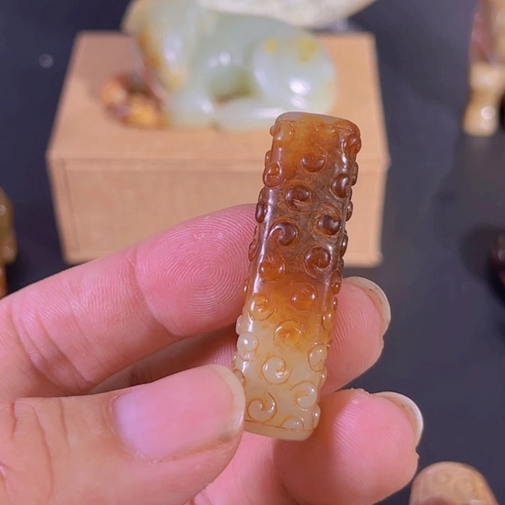 刻***心和田玉（糖玉）未镶嵌挂件