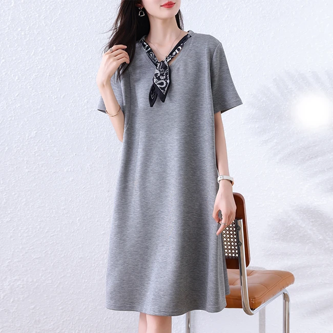 大码女装2025年夏季新款减龄时尚洋气连衣裙宽松遮肚休闲显瘦裙子