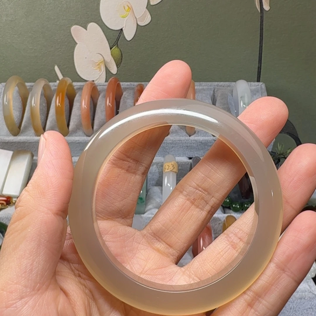 @***运玛瑙/玉髓合金手镯