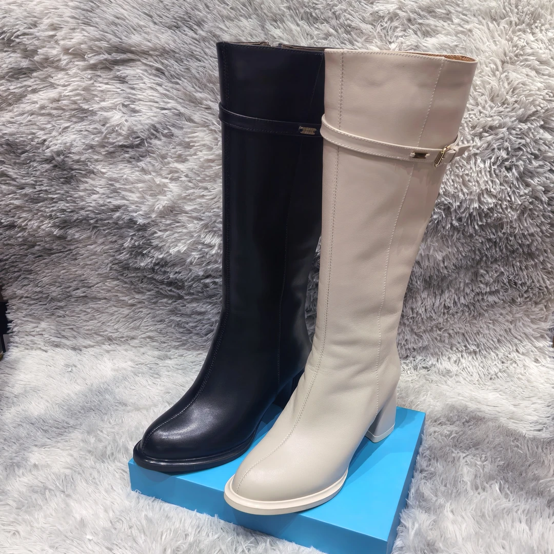 女士冬季牛皮时装靴粗跟平口厚底长筒靴