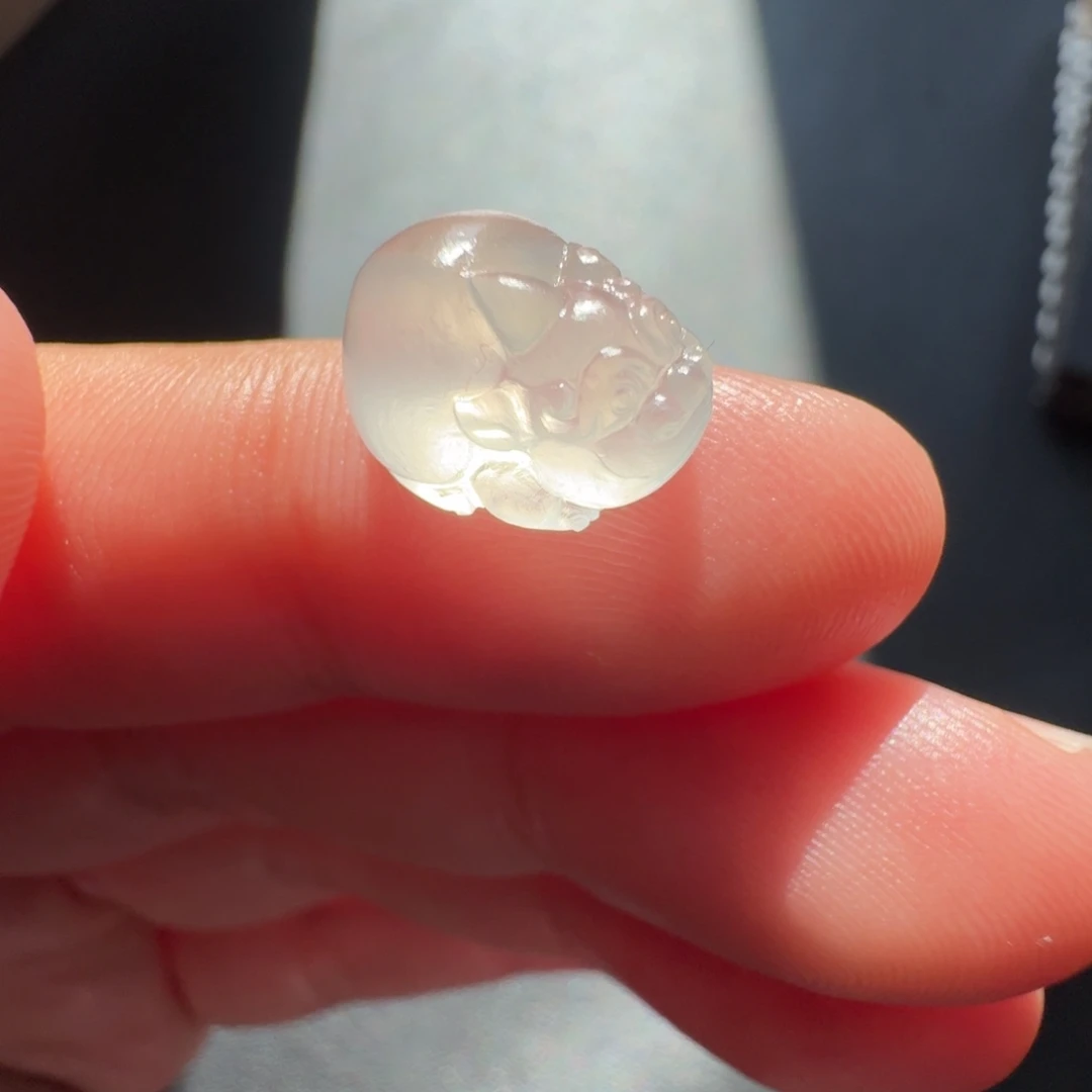 定制翡翠未镶嵌高冰貔貅