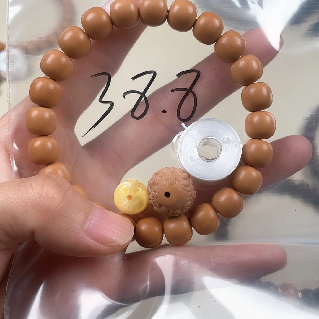 吊坠猴头核桃云天老邢冒油➕雕刻配饰